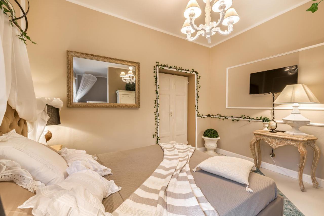 Ferienwohnung Moulin Rouge Lerici Exterior foto